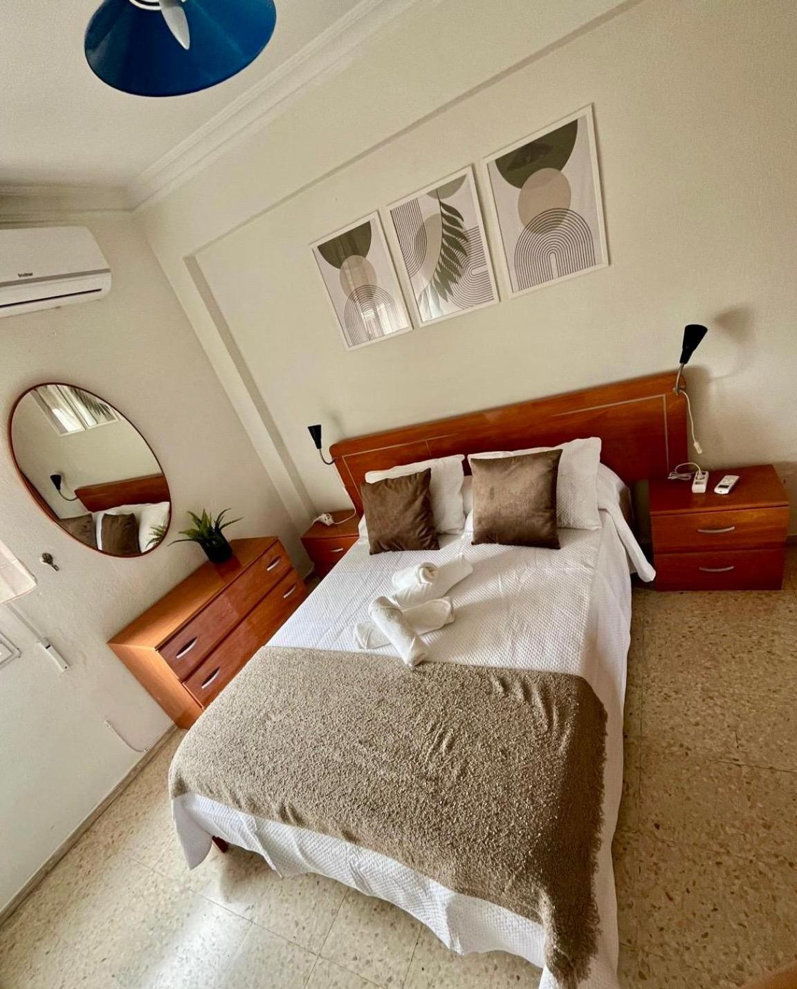 Cozy Next To Center Appartement